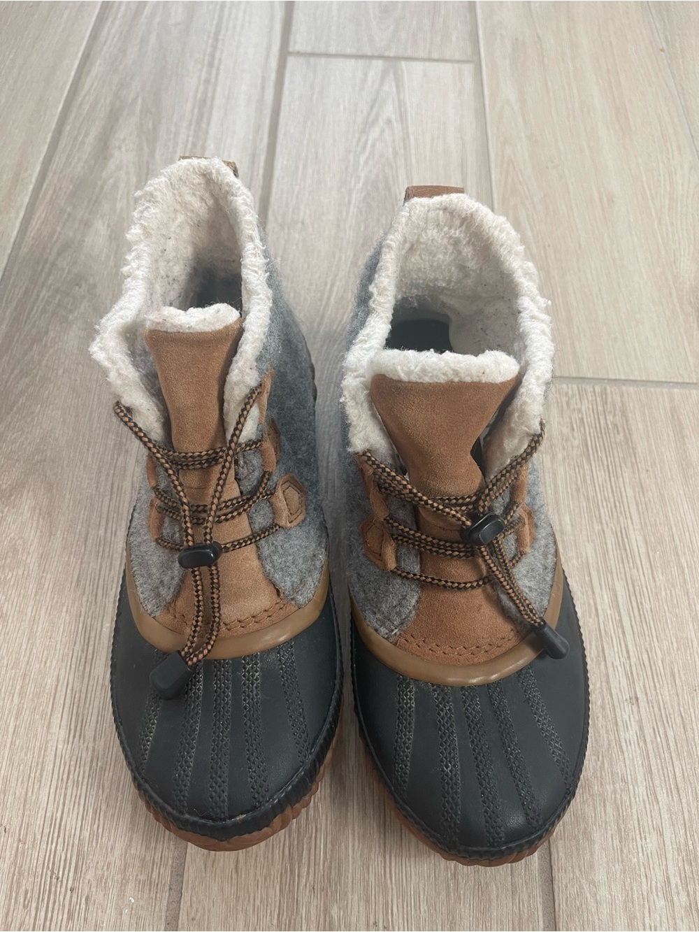 Sorel Out ‘N About Waterproof Brown/Black Rubber Duck Plus Boots Sz 7